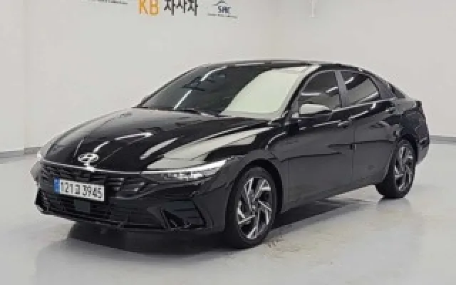 올뉴아반떼 중고차 더 뉴 아반떼 (CN7) 1.6 가솔린 매물 사진 7 - 2024/05 37,915km
